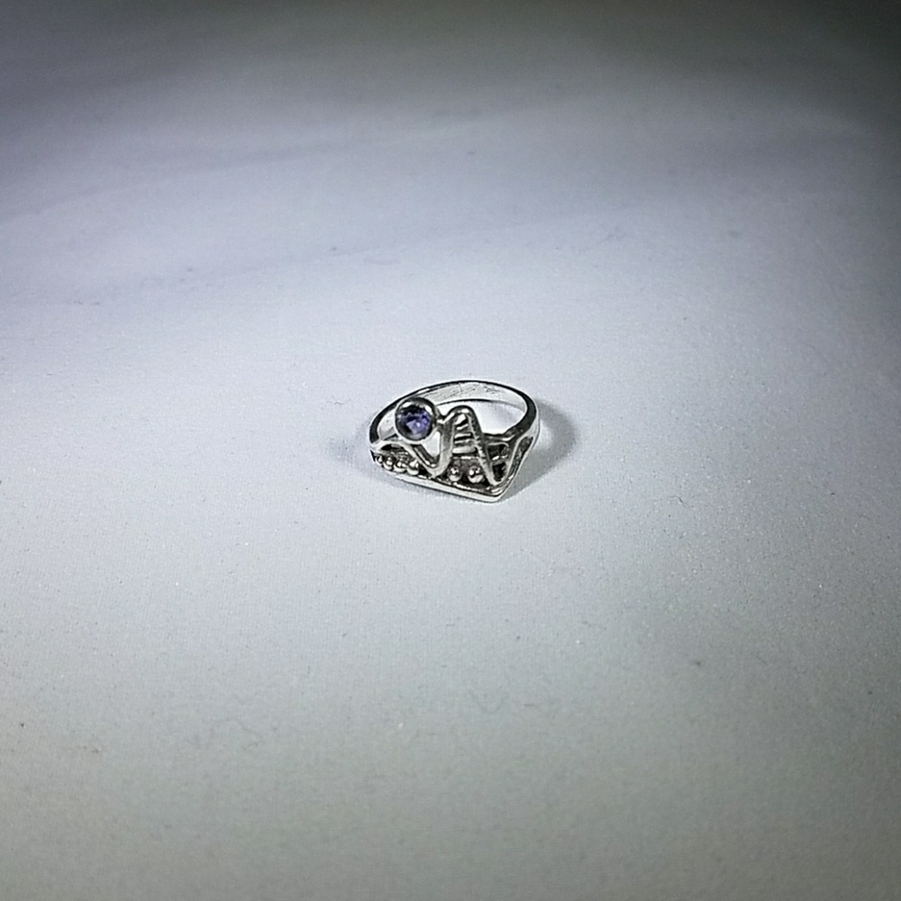 Sterling silver with amethyst stone ring